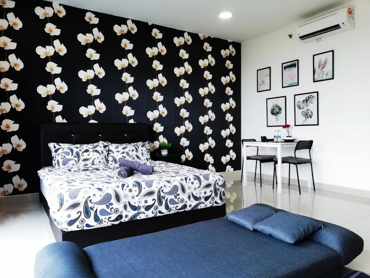 Peanut Butter Homestay - Trefoil Setia Alam Шах Алам Екстериор снимка